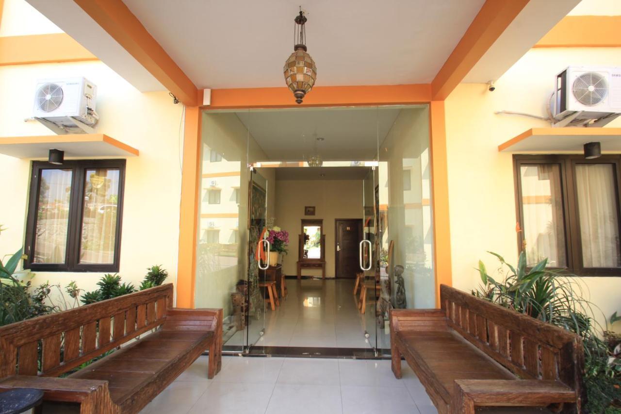 Ciptaningati Hotel Batu  Εξωτερικό φωτογραφία